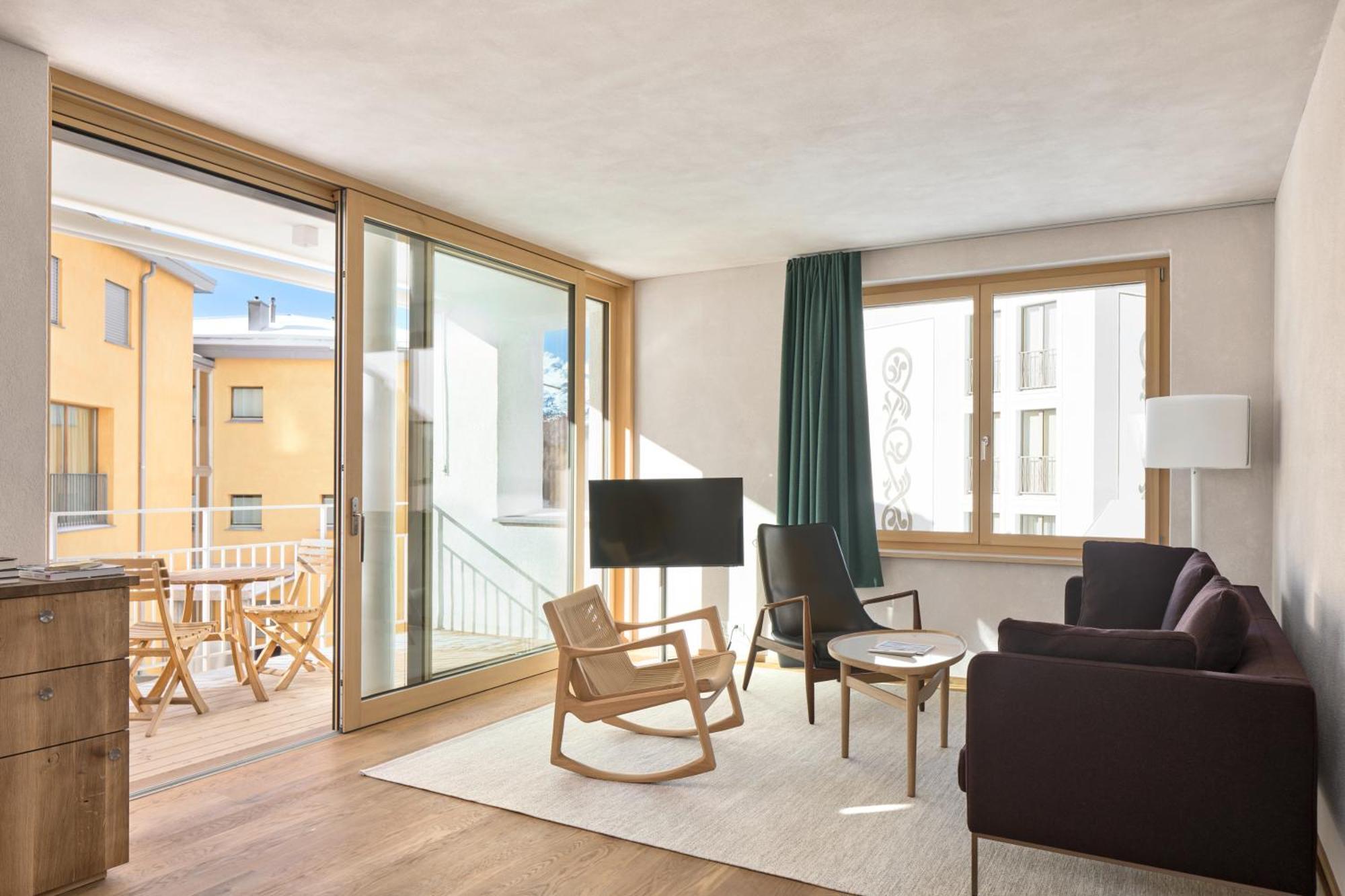 Hotel Maistra 160 Понтрезина Экстерьер фото